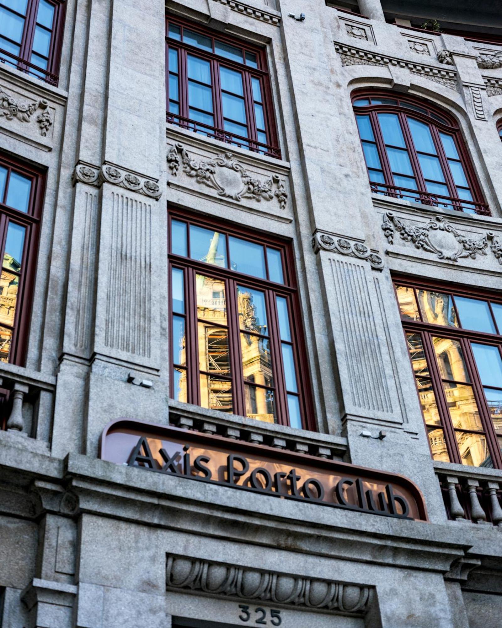 Axis Porto Club Aliados Hotel Exterior photo